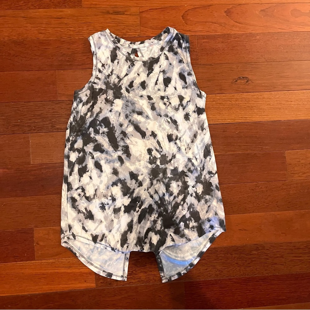 SUMMER CLOSE OUT! Old Navy Active Girls Tie-Dye Tank Top. Size: XL (14).